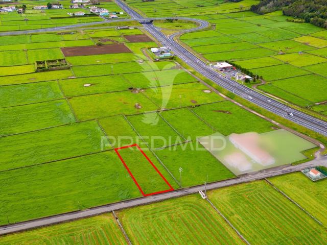 Terreno venda em Açores, Lajes