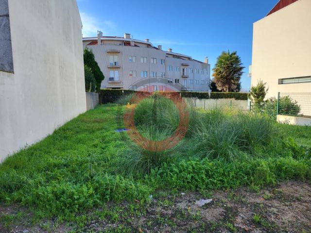 Terreno venda em Vila Nova De Gaia, Porto