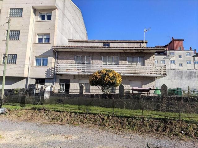 Terreno en venta en Mourente, Pontevedra