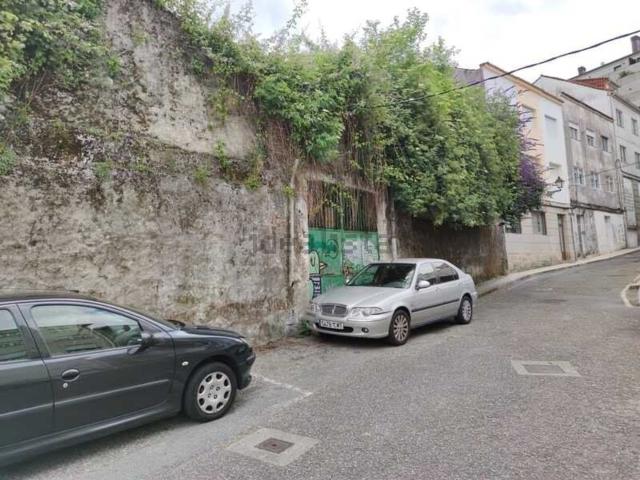 Terreno en venta en A Moureira, Pontevedra