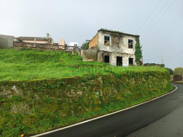 Terreno en venta en Lourizán, Pontevedra