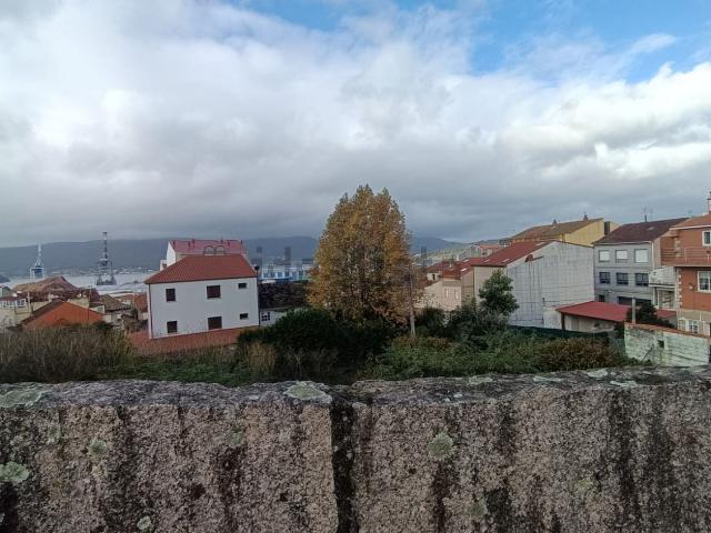 Terreno en venta en Lourizán, Pontevedra