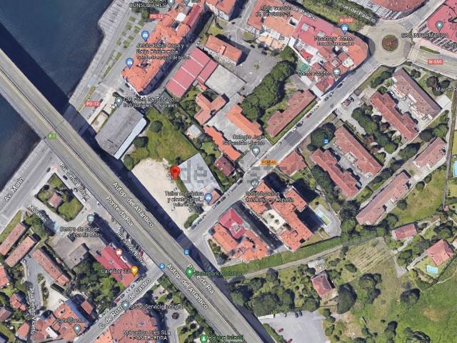 Terreno en venta en A Moureira, Pontevedra