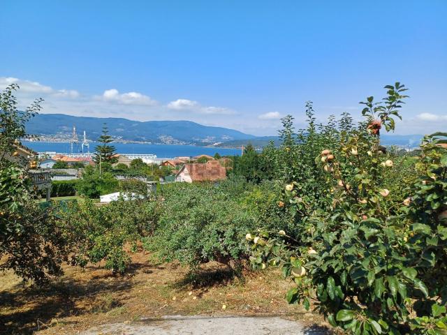 Terreno en venta en Lourizán, Pontevedra