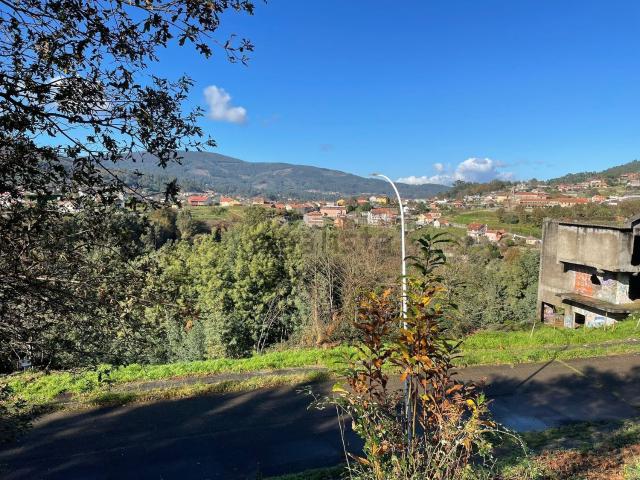 Terreno en venta en Mourente, Pontevedra