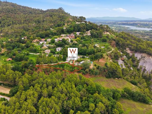 Terreno en venta en Pla de l'Estany, Catalunya