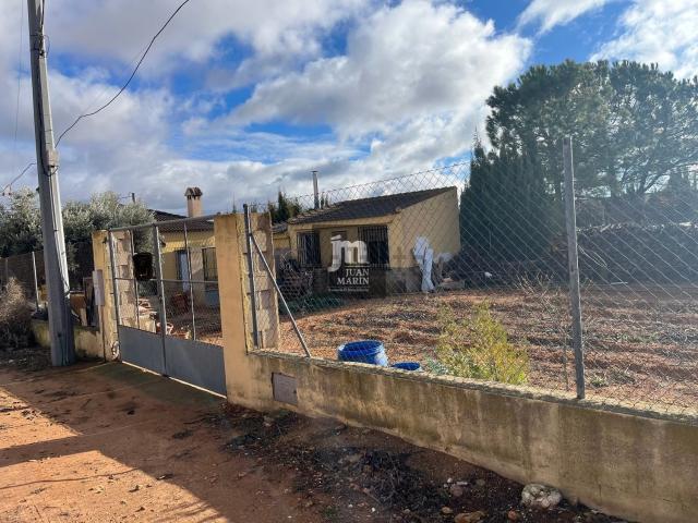 Terreno en venta en Pozohondo, Castilla-La Mancha