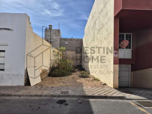 Terreno en venta en El Charco, Puerto del rosario