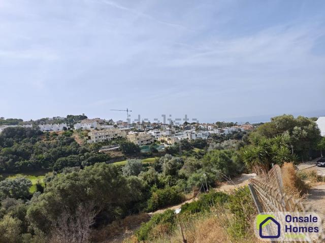 Terreno en venta en Hacienda Las Chapas, Marbella