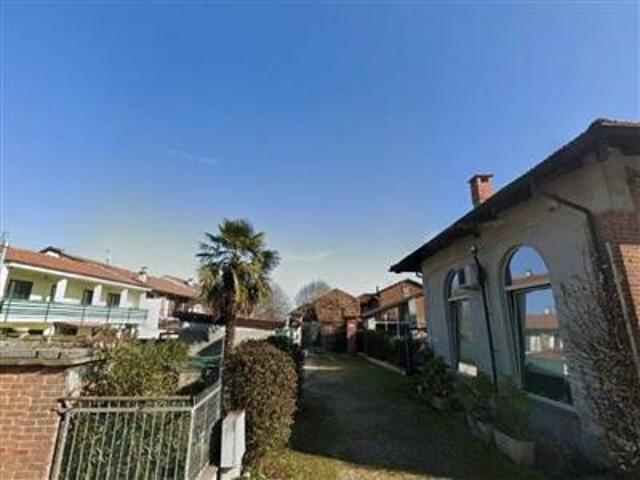 Terreno in vendita a La Loggia, Torino