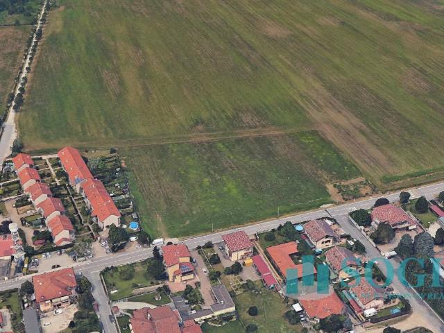 Terreno in vendita a Lonate Pozzolo, Lombardia