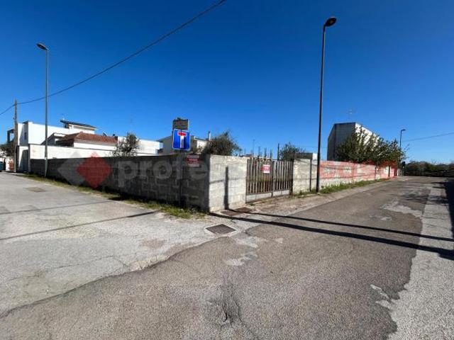 Box in vendita a Puglia, Lecce