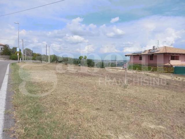 Box in vendita a Unione dei Comuni della Val Vibrata, Tortoreto