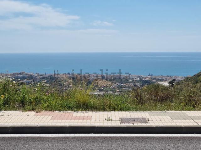 Terreno en venta en Benagalbón, La Axarquía