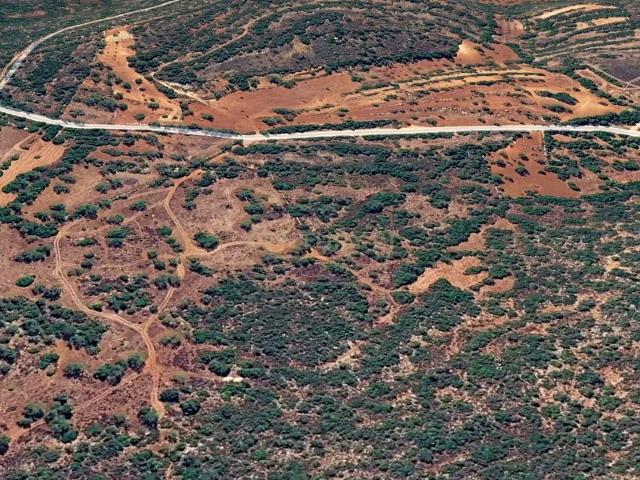 Terreno venda em Almeijoafras, Albufeira