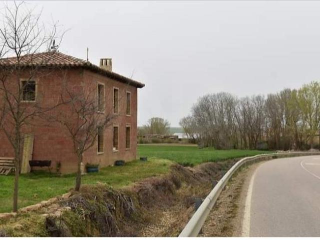 Casa Rural en venta en Aguilar De Campos, Castilla y León