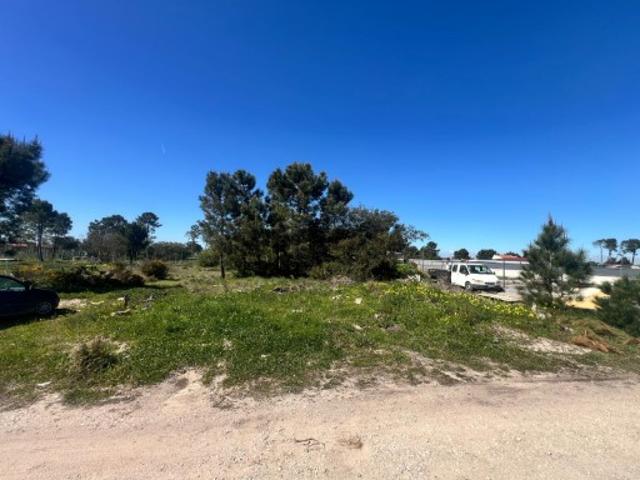 Terreno venda em Seixal, Setúbal