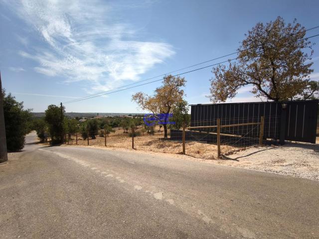 Terreno venda em Alcantarilha-Gare, Faro