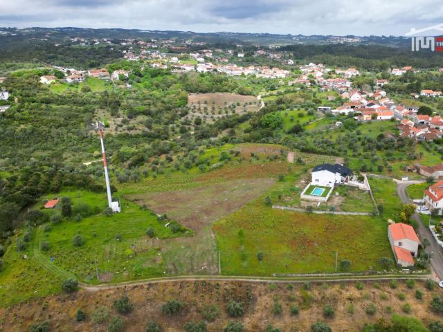 Terreno venda em Ourém, Santarém