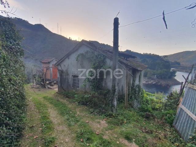 Terreno venda em Covelo Do Gerez, Vila Real