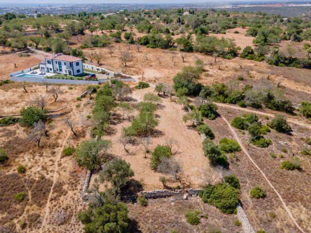 Terreno venda em Aroal, Loulé