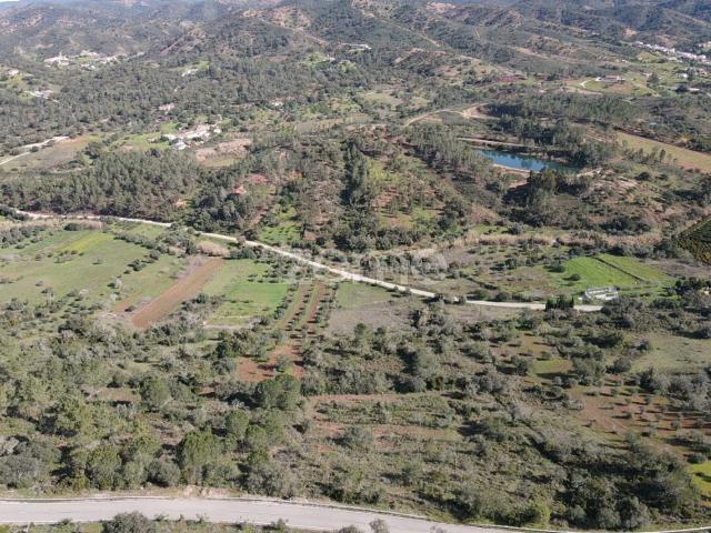Terreno venda em Marreiros, Loulé