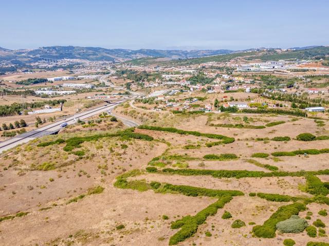 Terreno venda em Alfragide, Amadora