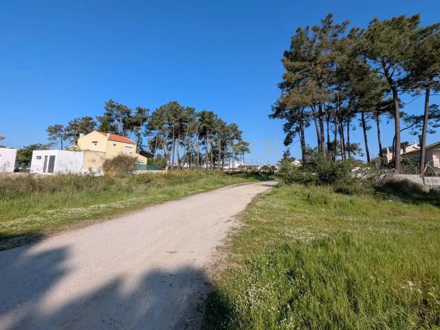 Terreno venda em Almada, Setúbal