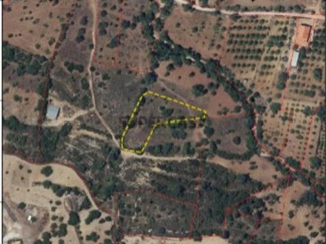 Terreno venda em Santa Catarina da Fonte do Bispo, Tavira