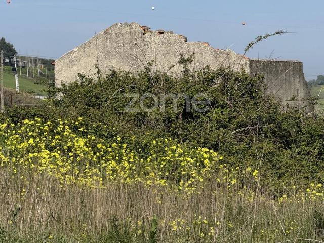 Terreno venda em Enxara dos Cavaleiros, Mafra