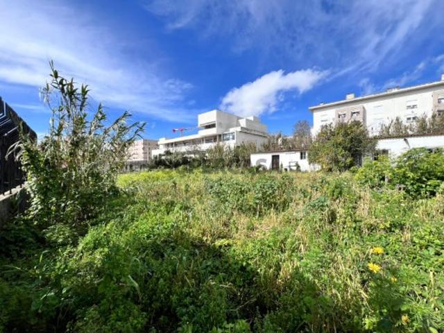 Terreno venda em Ajuda, Lisboa