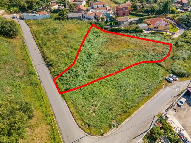 Terreno venda em Vila Nova De Gaia, Porto