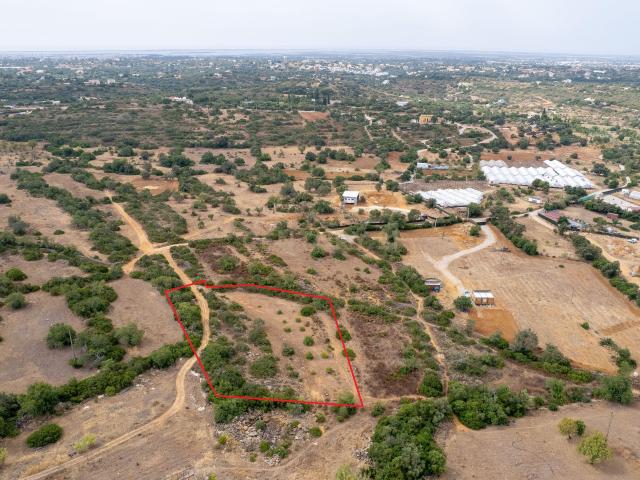Terreno venda em Areia, Faro