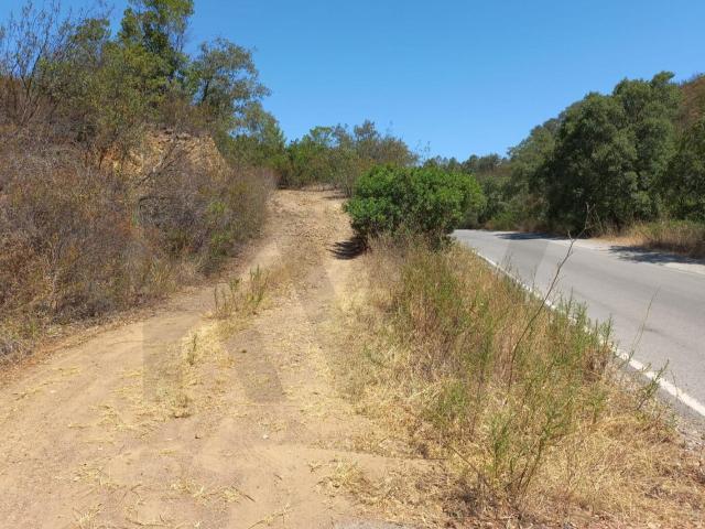 Terreno venda em Santa Catarina da Fonte do Bispo, Tavira