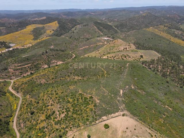 Terreno venda em Monchique, Faro