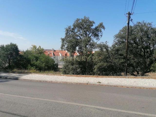 Terreno alugar em Palhais, Setúbal