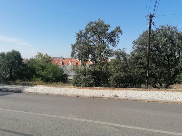 Terreno alugar em Palhais, Setúbal