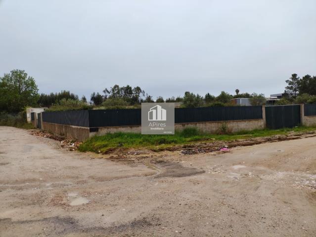 Terreno venda em Seixal, Fernão Ferro