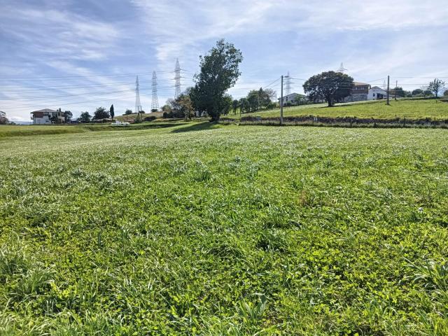 Terreno en venta en Sobarzo, Penagos