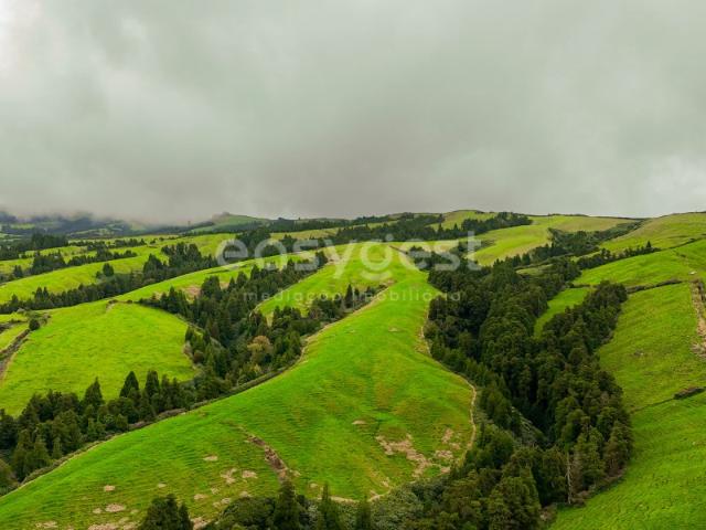 Terreno venda em Açores, Ajuda Da Bretanha