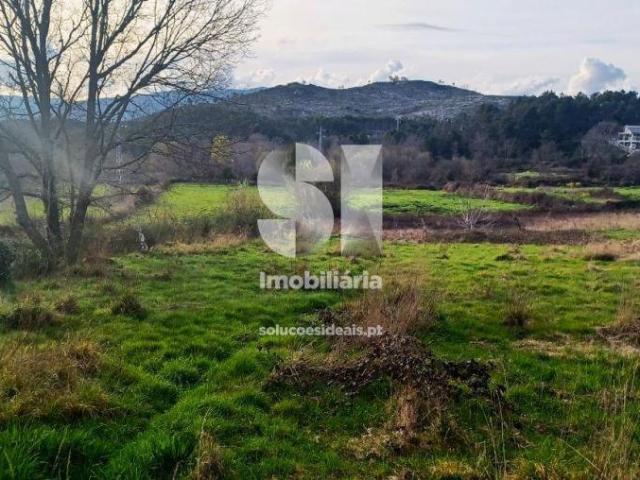 Terreno venda em Vila Real