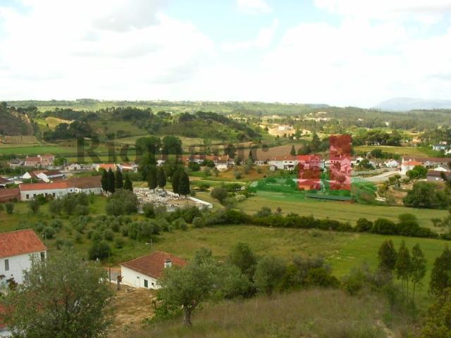 Terreno venda em Rio Maior, Santarém