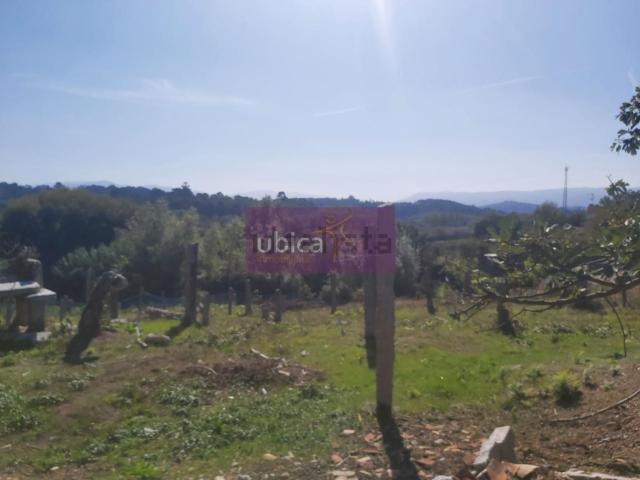 Terreno en venta en Salceda de Caselas, Vigo