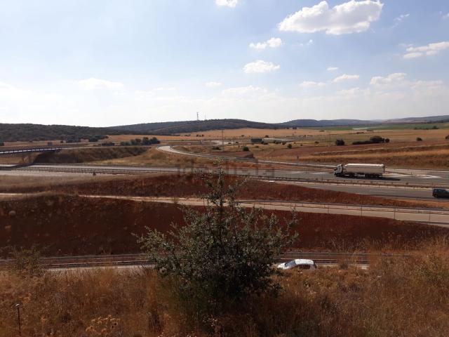 Terreno en venta en San Cebrián De Castro, Castilla y León