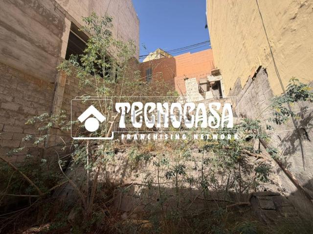 Terreno en venta en Urbanización El Lasso, Gran Canaria