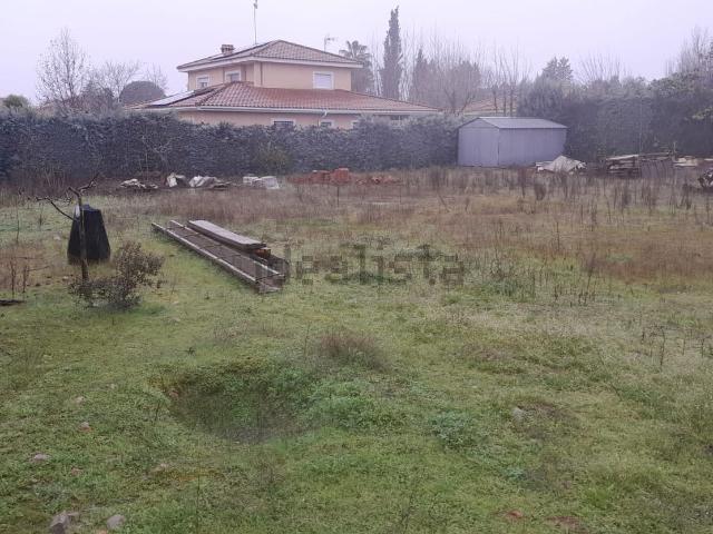 Terreno en venta en San Román De Los Montes, Toledo