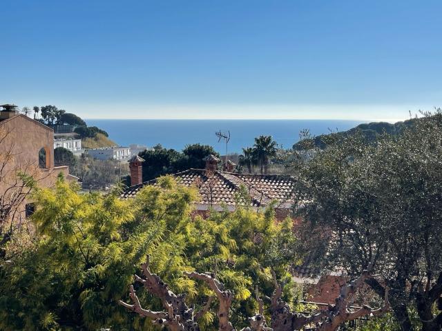 Terreno en venta en Jardins de Sant Pol, Maresme