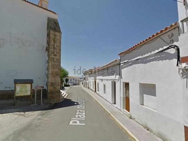 Terreno en venta en Santiago De Alcántara, Extremadura