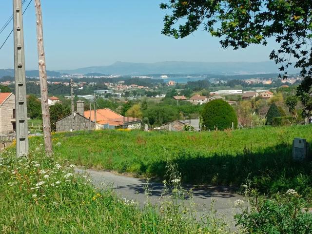 Terreno en venta en Buezas, O Salnés