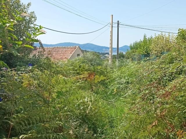 Terreno en venta en Dorrón, O Salnés